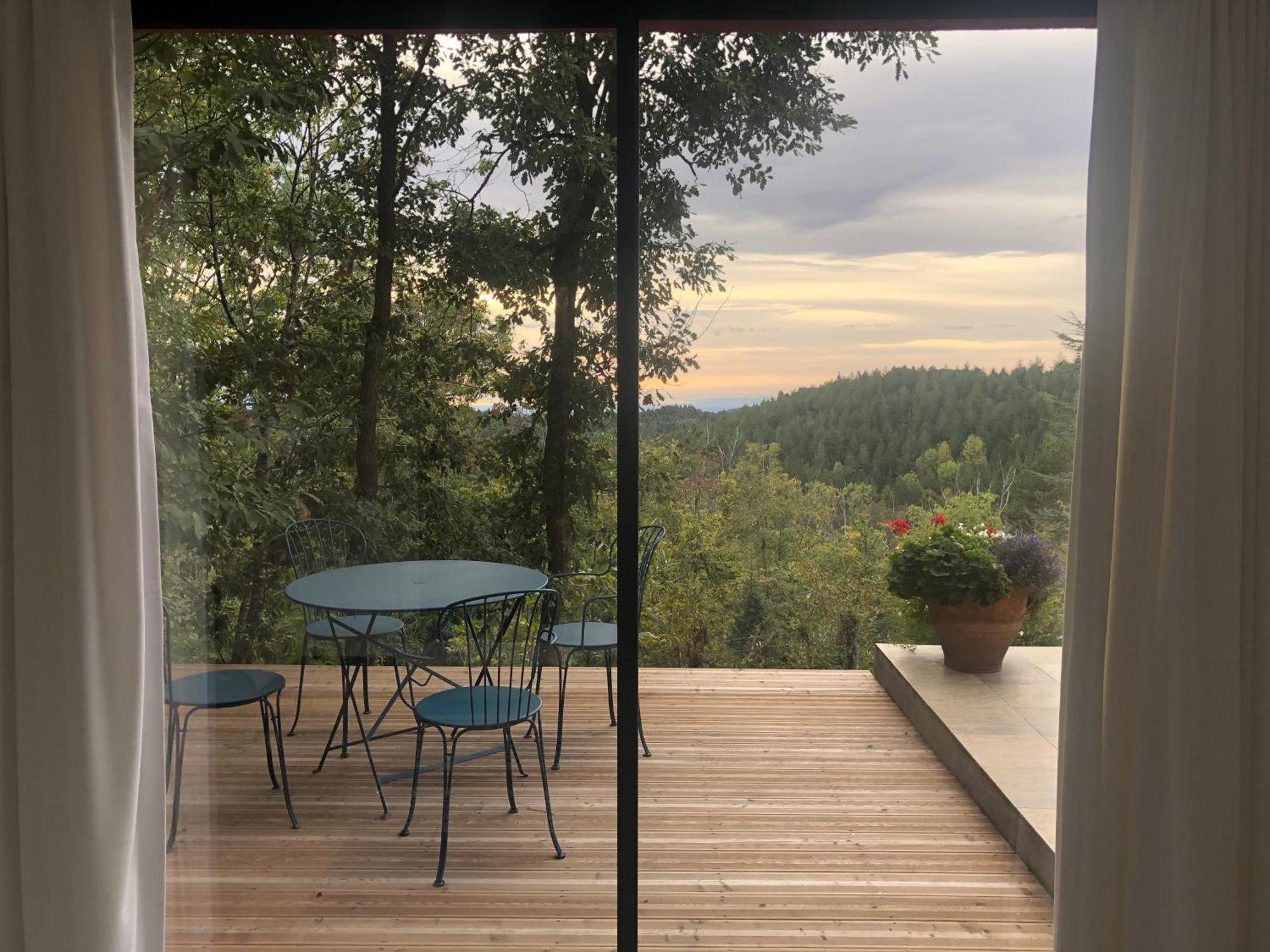 Bed and Breakfast Reve D'Etoiles Saint-Laurent-de-Cerdans Exterior foto