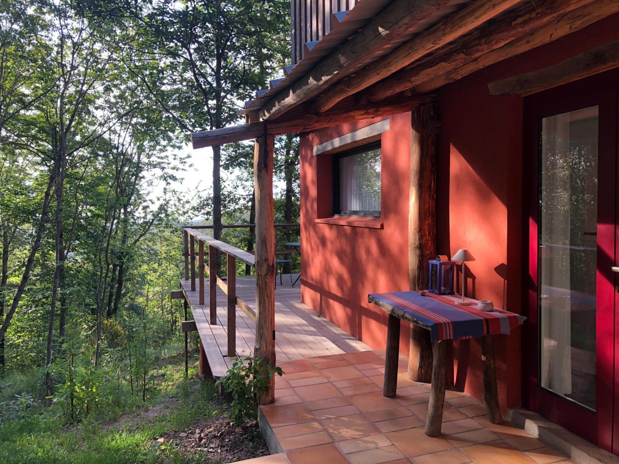 Bed and Breakfast Reve D'Etoiles Saint-Laurent-de-Cerdans Exterior foto